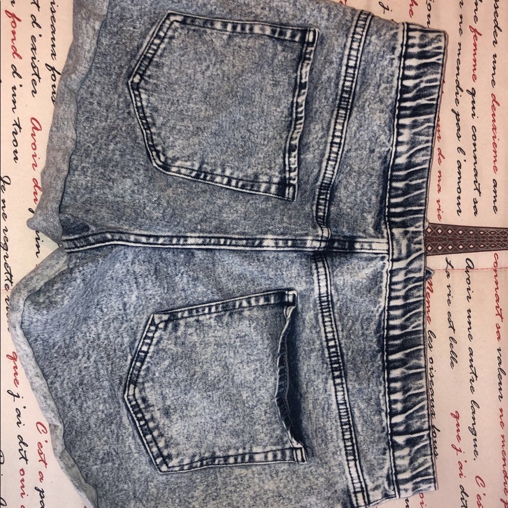 Mom blue jean shorts
